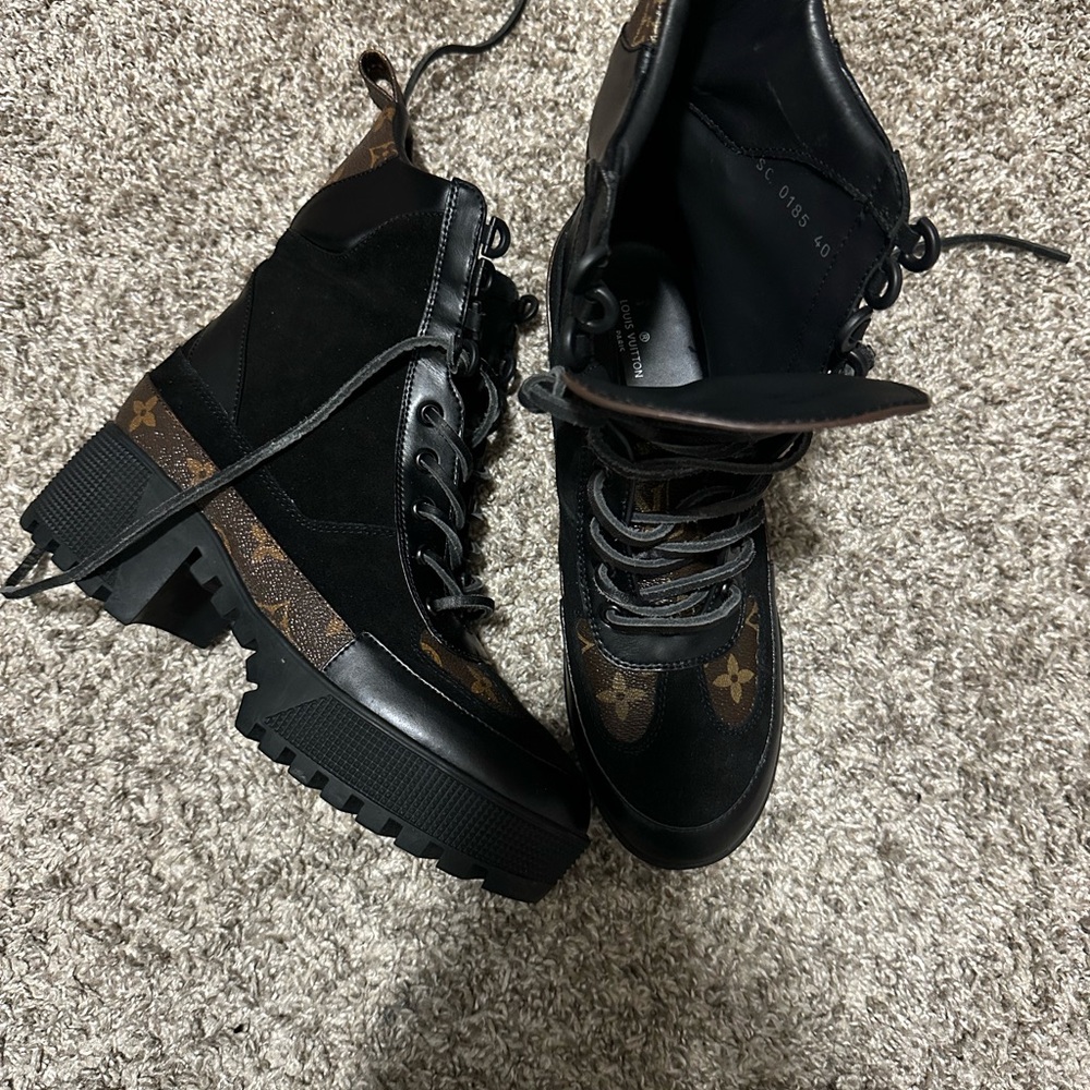 Louis Vuitton Black and Brown Ankle Boots - Picture 6 of 6